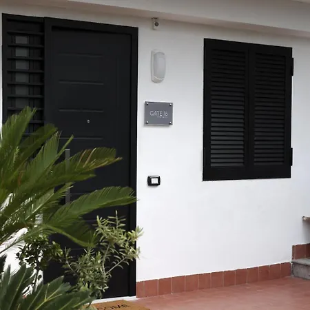 Apartament Gate 16 *